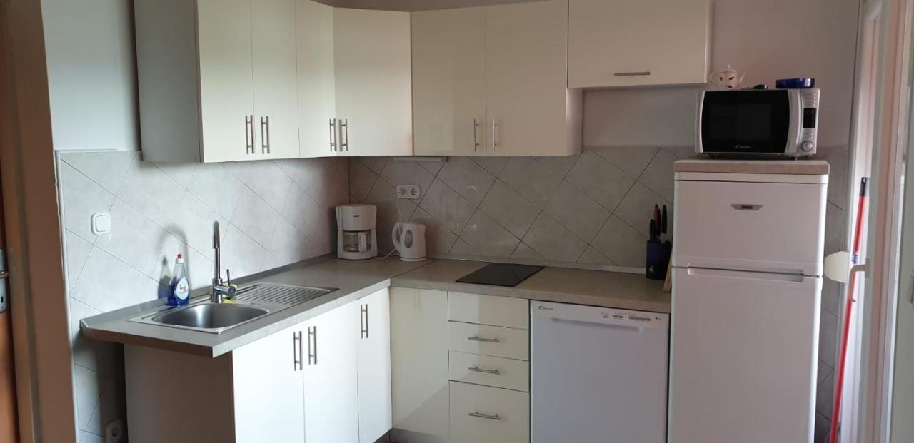 Apartments Zala Matusan Супетарска Драга Екстериор снимка