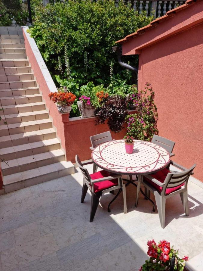 Apartments Zala Matusan Супетарска Драга Екстериор снимка