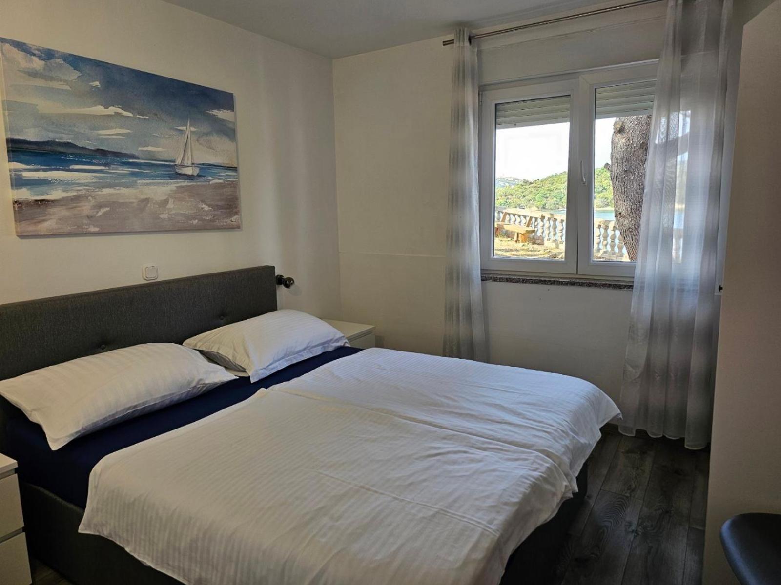 Apartments Zala Matusan Супетарска Драга Екстериор снимка