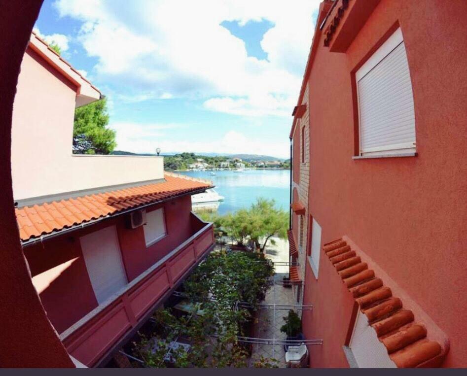 Apartments Zala Matusan Супетарска Драга Екстериор снимка